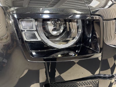 2025 Land Rover Defender 110 X-Dynamic SE