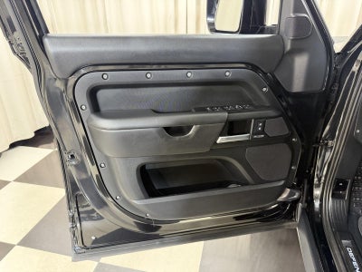 2025 Land Rover Defender X