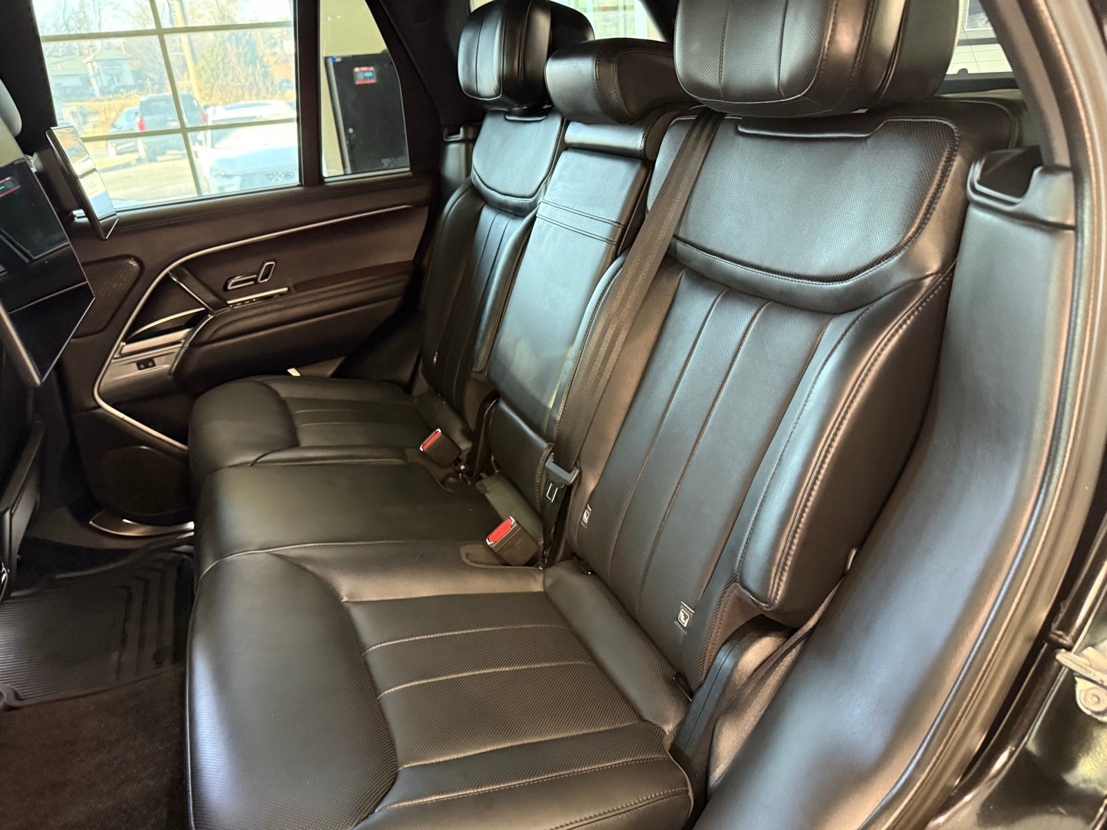 2025 Land Rover Range Rover Plug-In Hybrid Autobiography