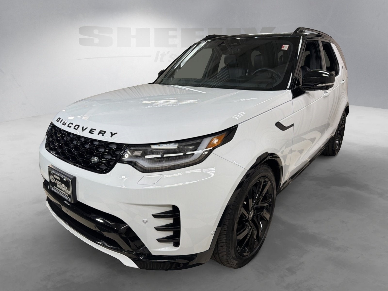 2024 Land Rover Discovery Dynamic SE