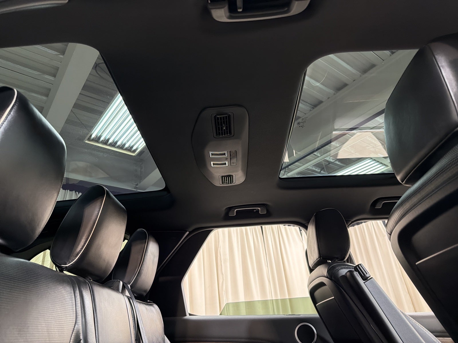 2019 Land Rover Discovery HSE