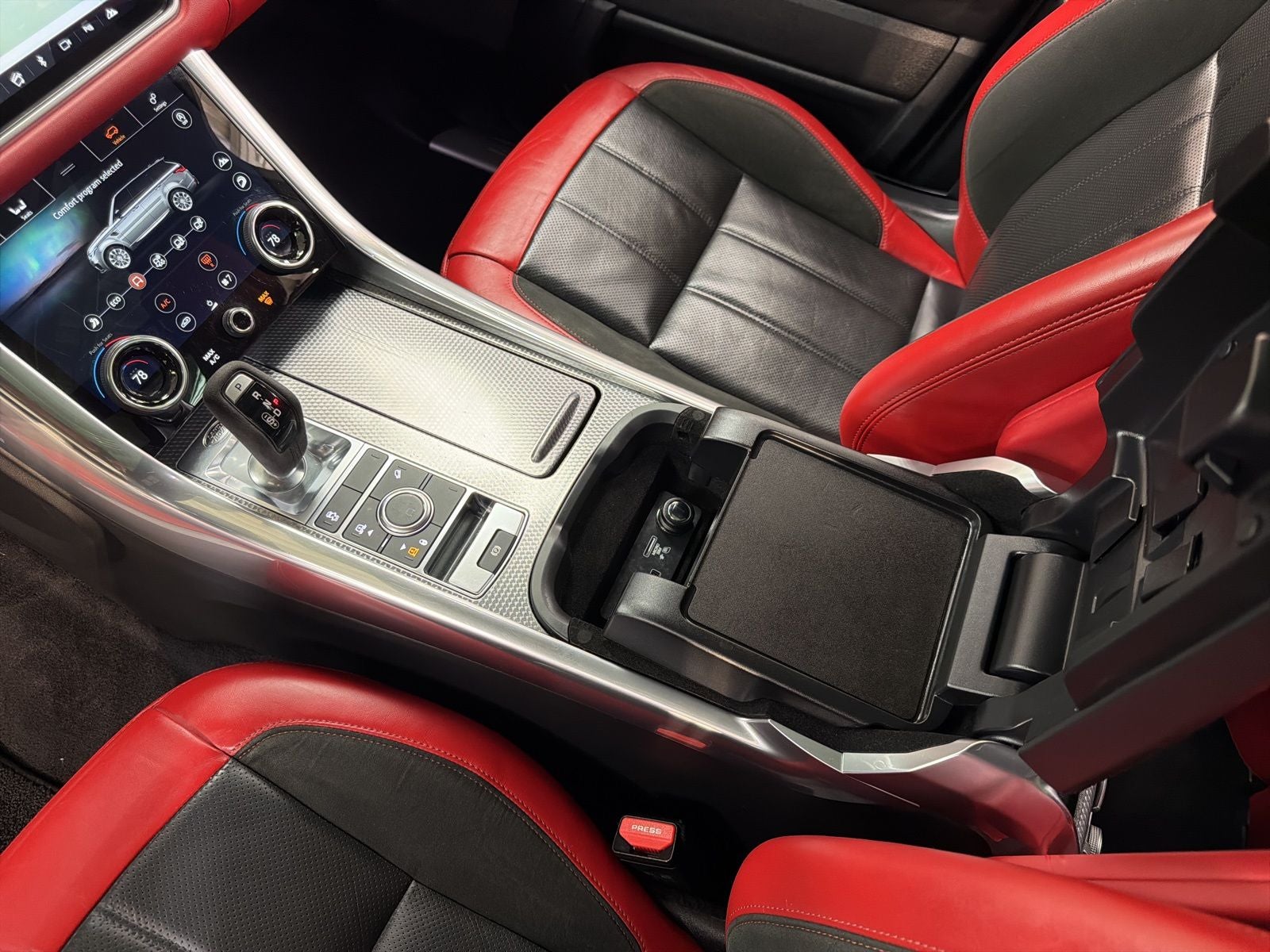 2021 Land Rover Range Rover Sport HST