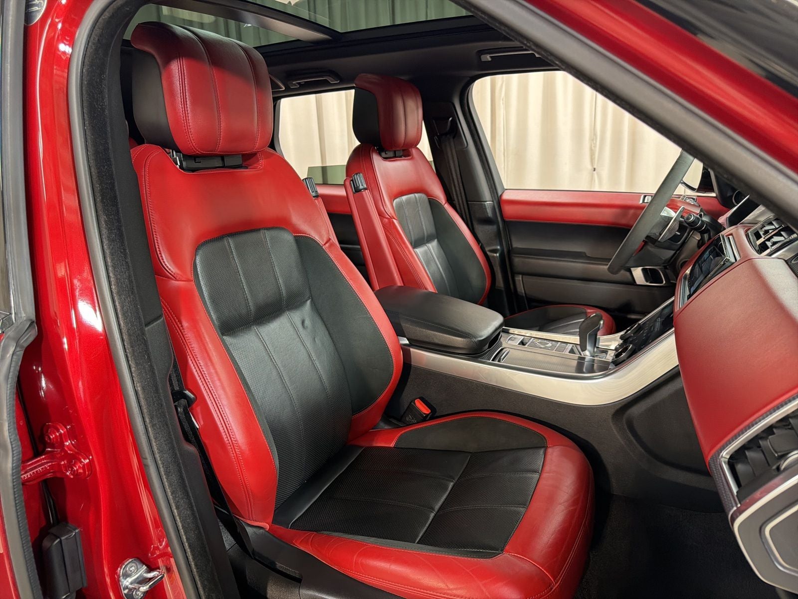 2021 Land Rover Range Rover Sport HST