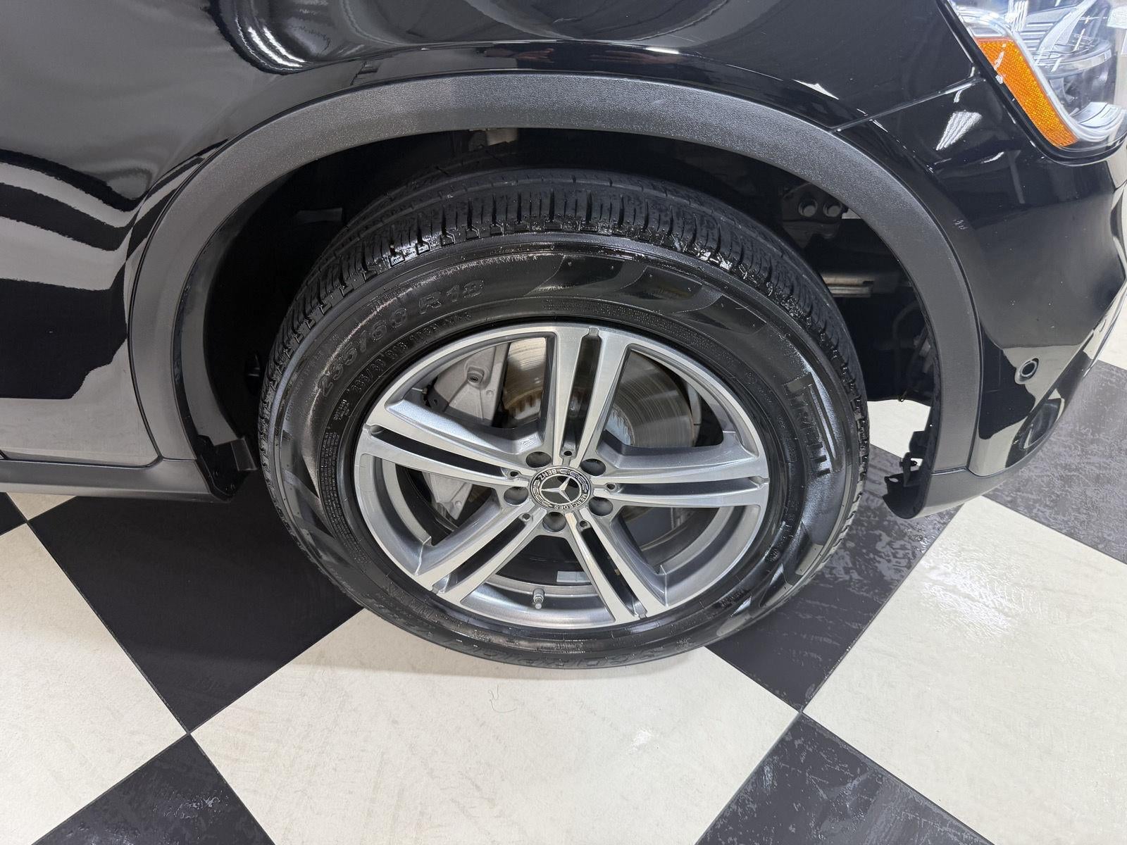 2021 Mercedes-Benz Glc GLC 300