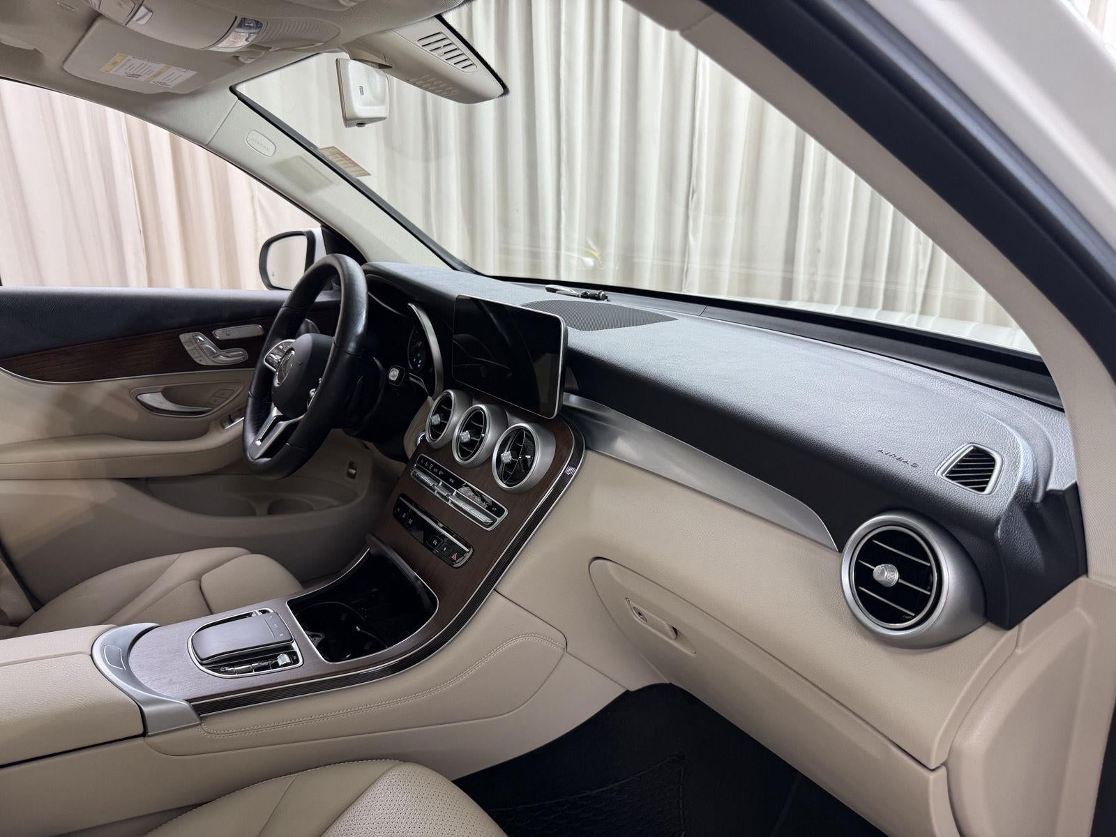 2020 Mercedes-Benz Glc GLC 300