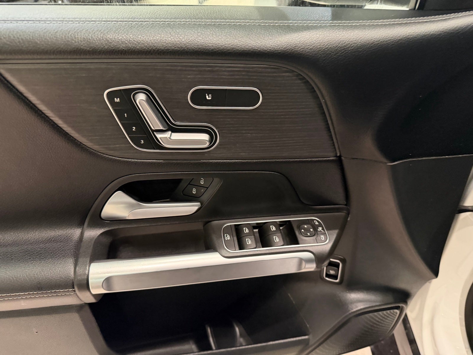 2023 Mercedes-Benz GLB GLB 250 4MATIC®