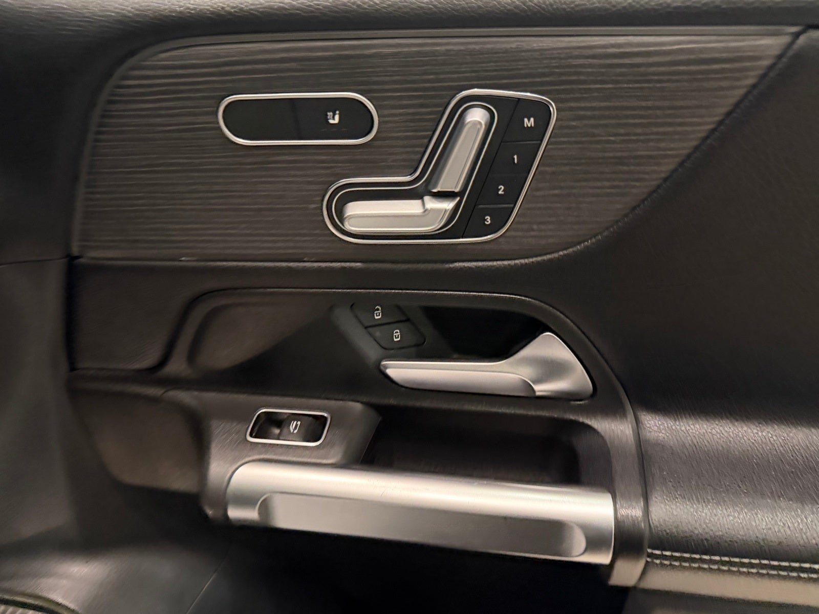 2023 Mercedes-Benz GLB GLB 250 4MATIC®