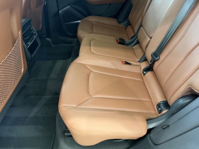 2023 Audi Q8 Premium Plus