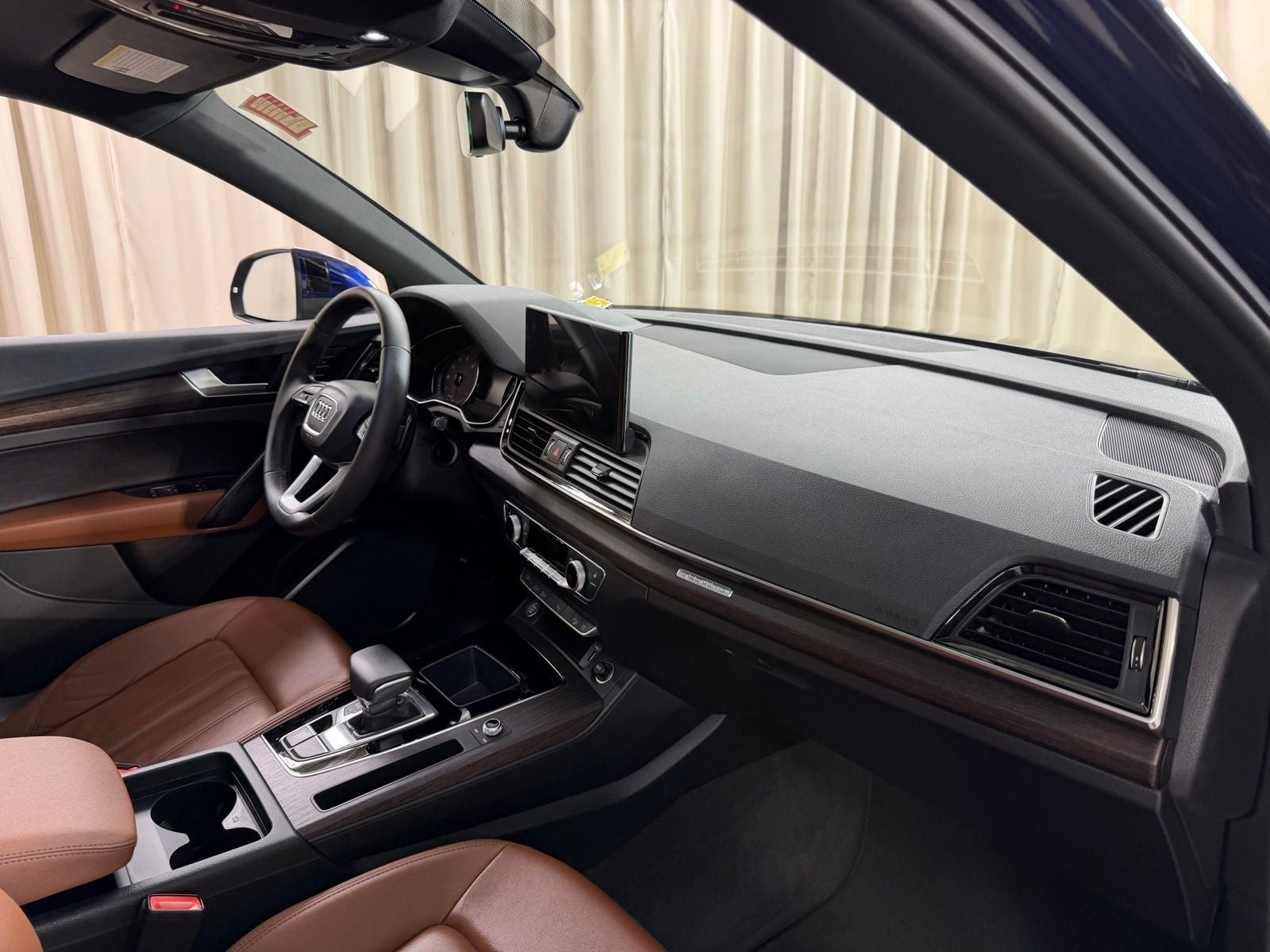 2023 Audi Q5 45 S line Premium quattro