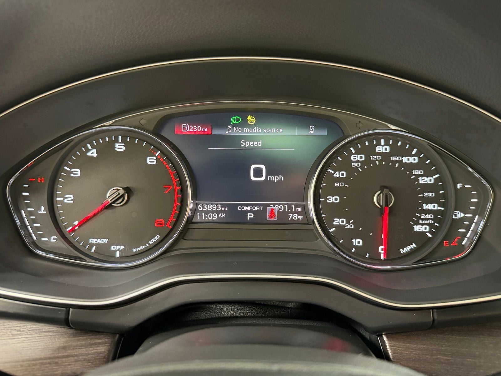 2023 Audi Q5 45 S line Premium quattro