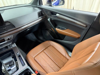 2023 Audi Q5 45 S line Premium quattro
