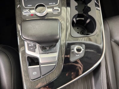 2017 Audi Q7 3.0T Prestige quattro
