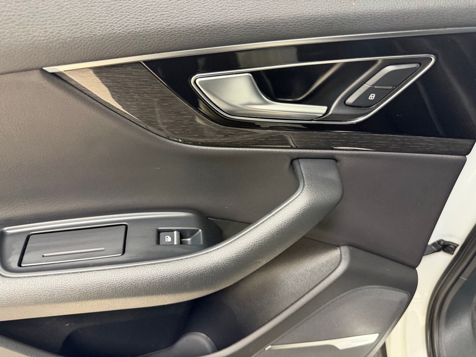 2017 Audi Q7 3.0T Prestige quattro