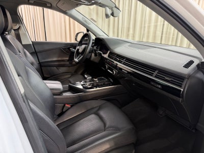 2017 Audi Q7 3.0T Prestige quattro