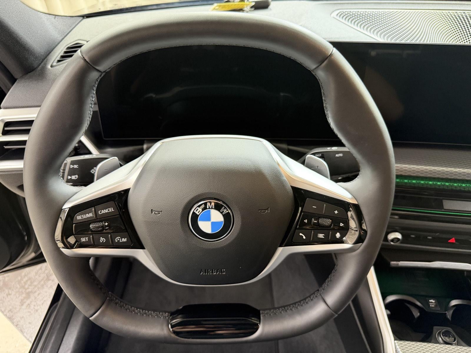 2025 BMW 3 Series 330i xDrive