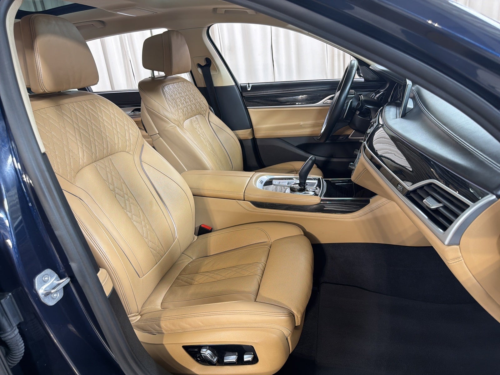 2019 BMW 7 Series 750i xDrive