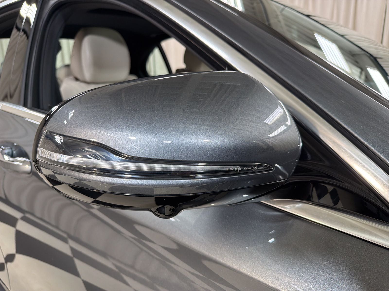 2019 Mercedes-Benz E-Class E 300