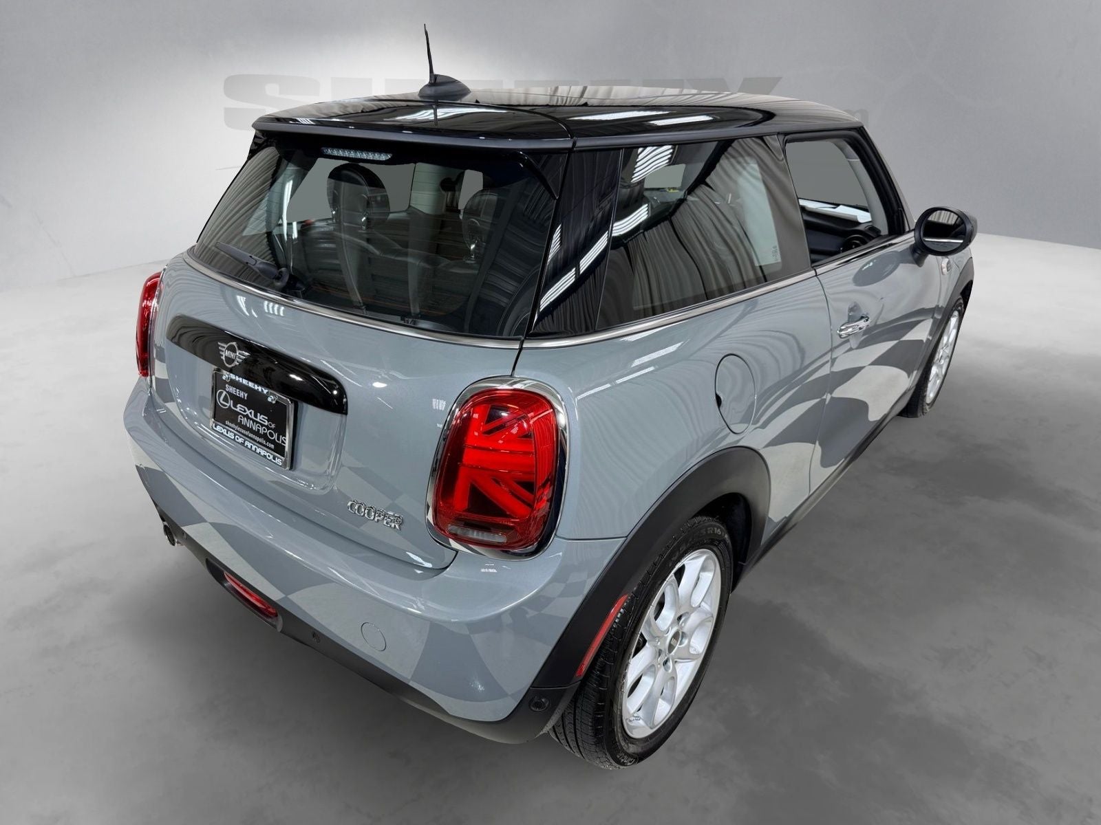 2021 MINI Cooper Signature