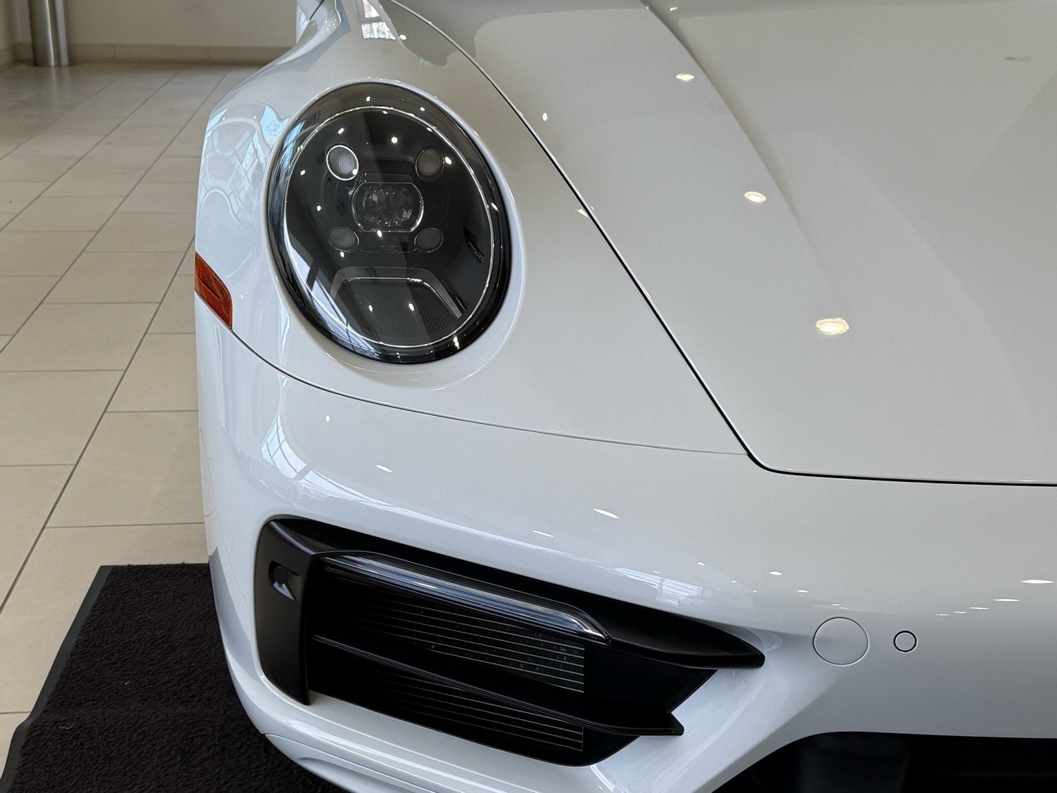 2023 Porsche 911 Carrera 4S