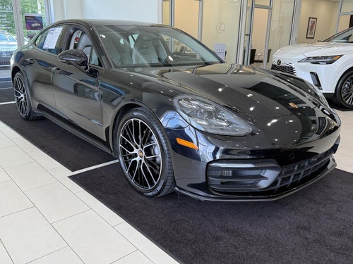 2022 Porsche Panamera Base