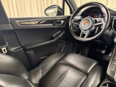 2018 Porsche Macan Base