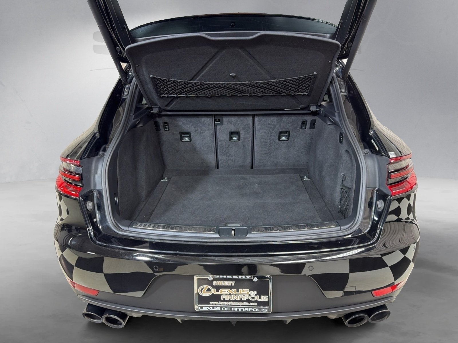 2018 Porsche Macan Base