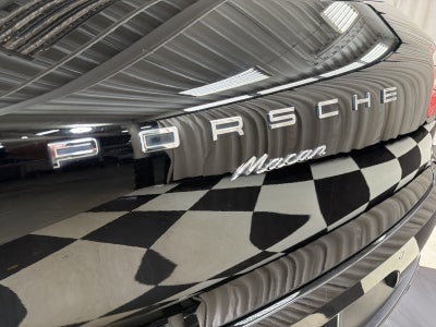 2018 Porsche Macan Base