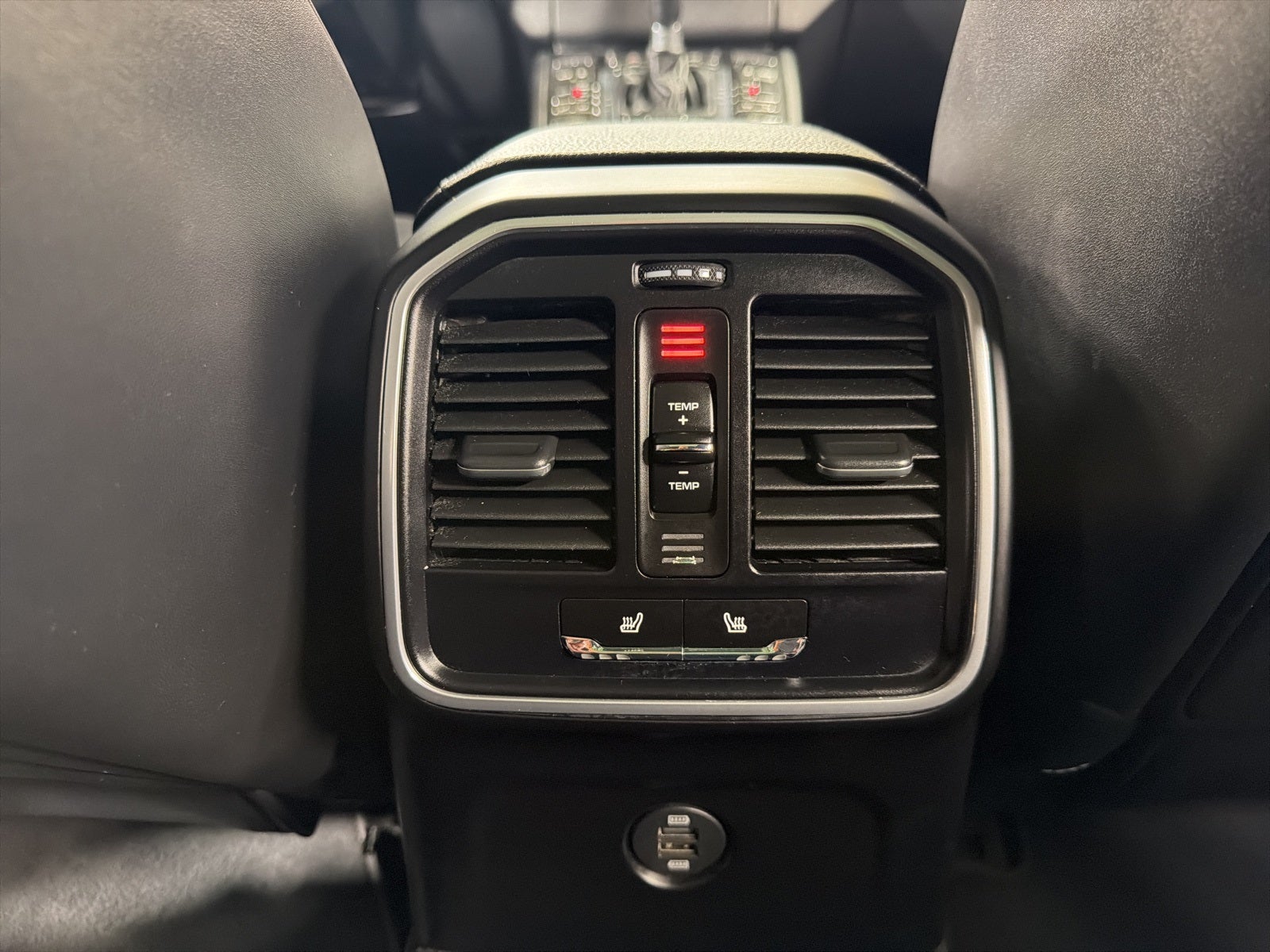 2018 Porsche Macan Base