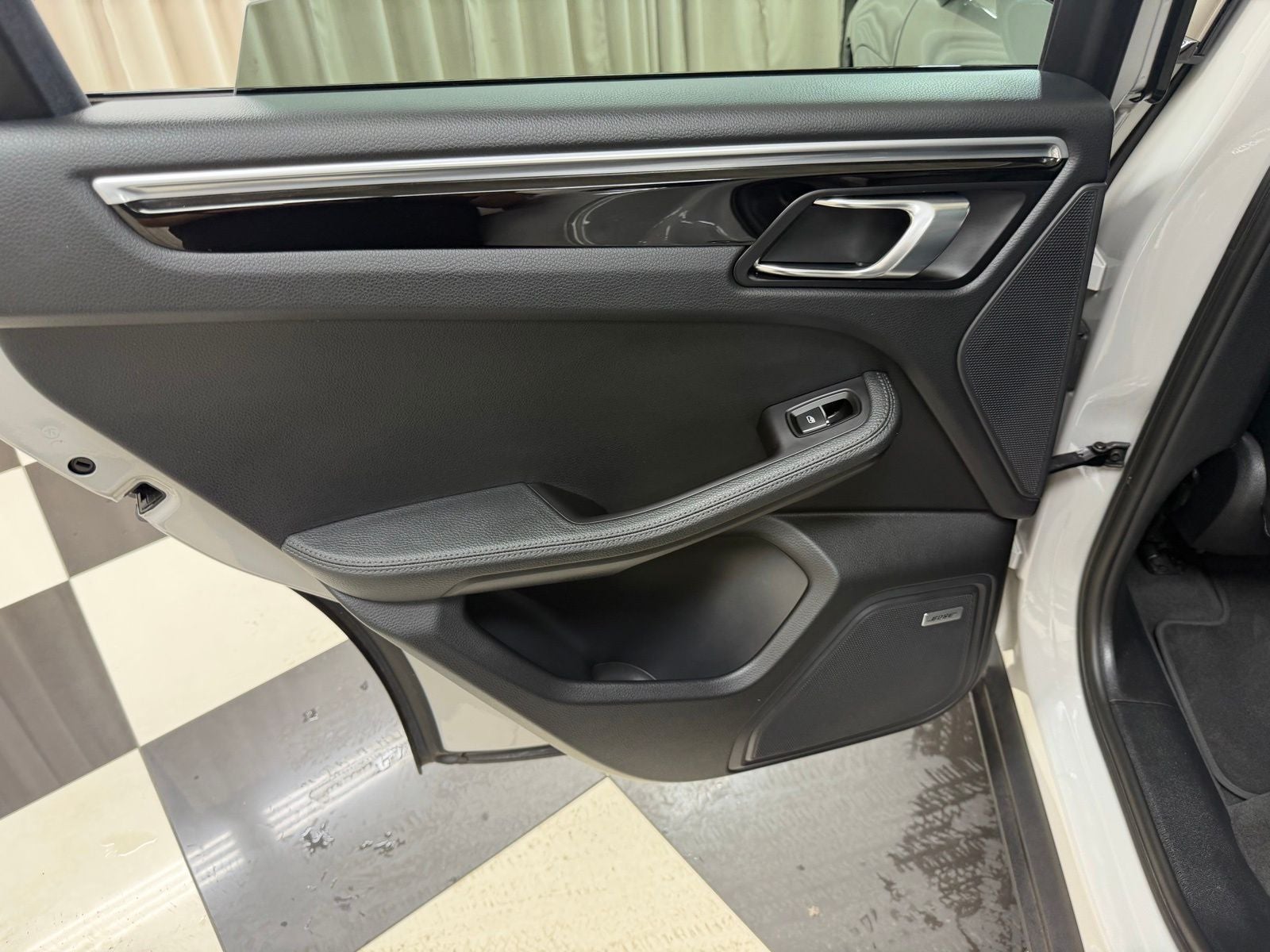 2021 Porsche Macan S