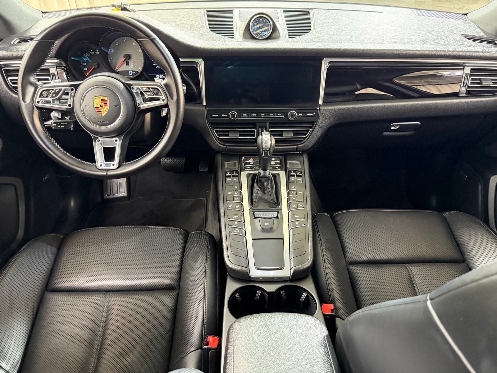 2021 Porsche Macan S