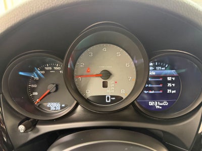 2021 Porsche Macan S