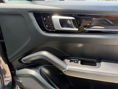2020 Porsche Cayenne S