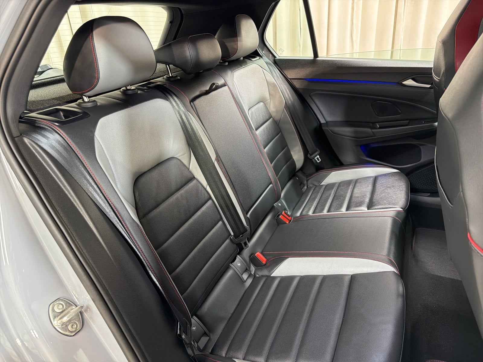 2025 Volkswagen Golf GTI 2.0T SE