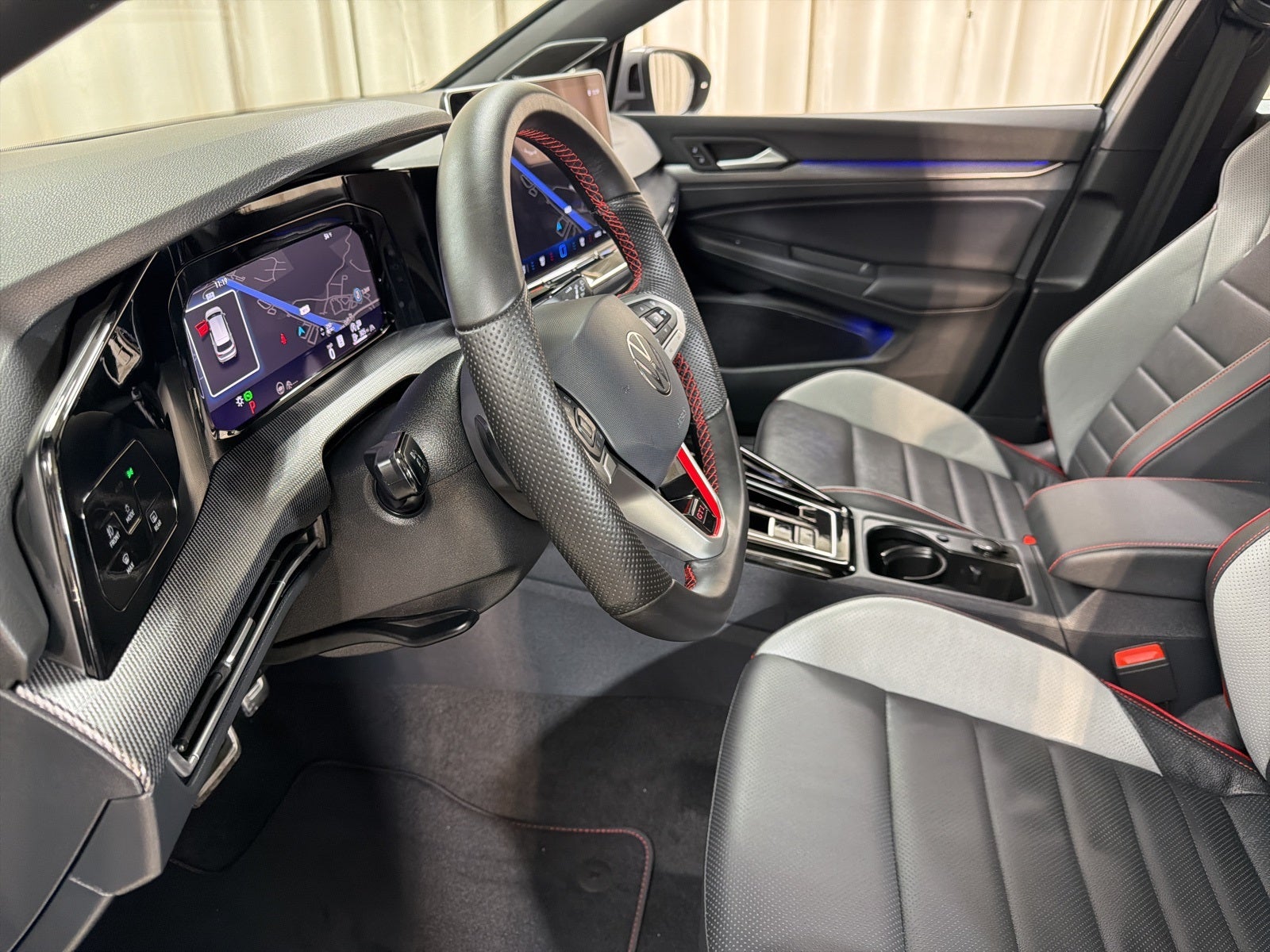 2025 Volkswagen Golf GTI 2.0T SE