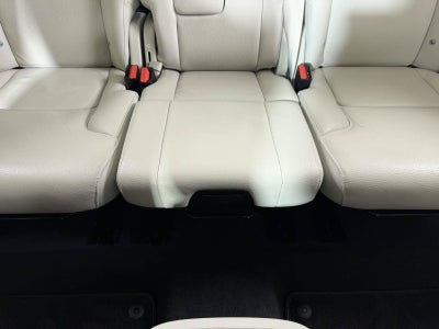 2024 Volvo XC90 B6 Plus Bright Theme