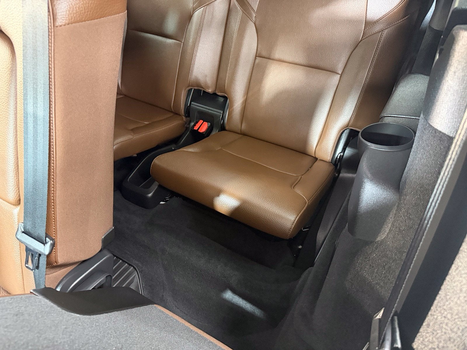 2024 Volvo XC90 B5 Plus
