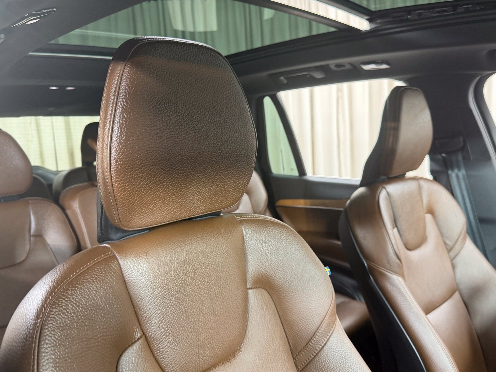 2024 Volvo XC90 B5 Plus