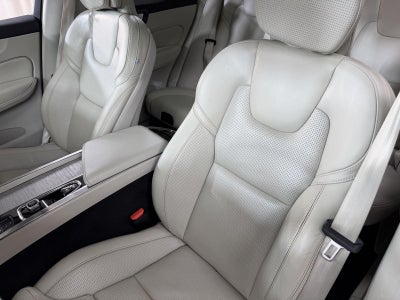 2023 Volvo Xc60 Ultimate Bright Theme