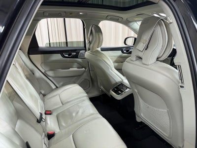 2023 Volvo Xc60 Ultimate Bright Theme