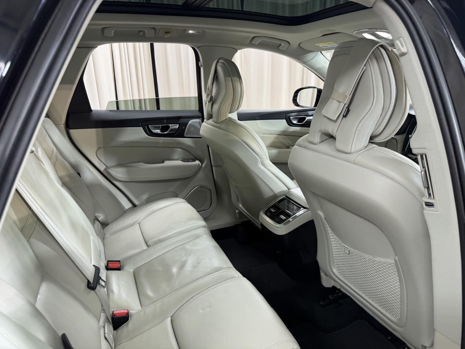 2023 Volvo Xc60 Ultimate Bright Theme