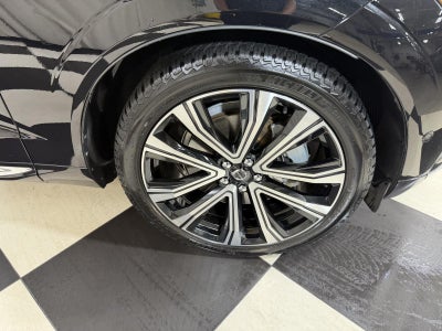 2023 Volvo Xc60 Ultimate Bright Theme