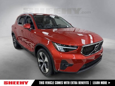 2023 Volvo XC40 B5 Plus Bright Theme