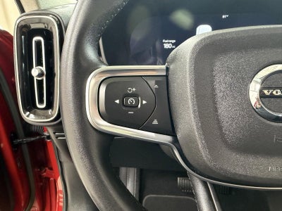 2023 Volvo XC40 B5 Plus Bright Theme